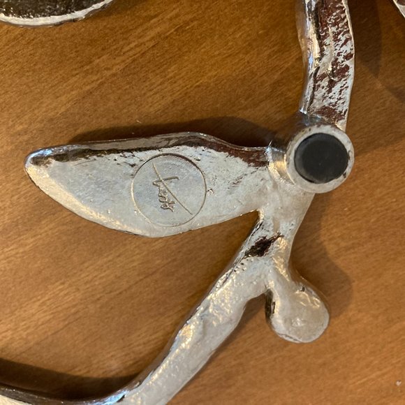 Michael Aram oval vine large Silver Trivet - Picture 3 of 7